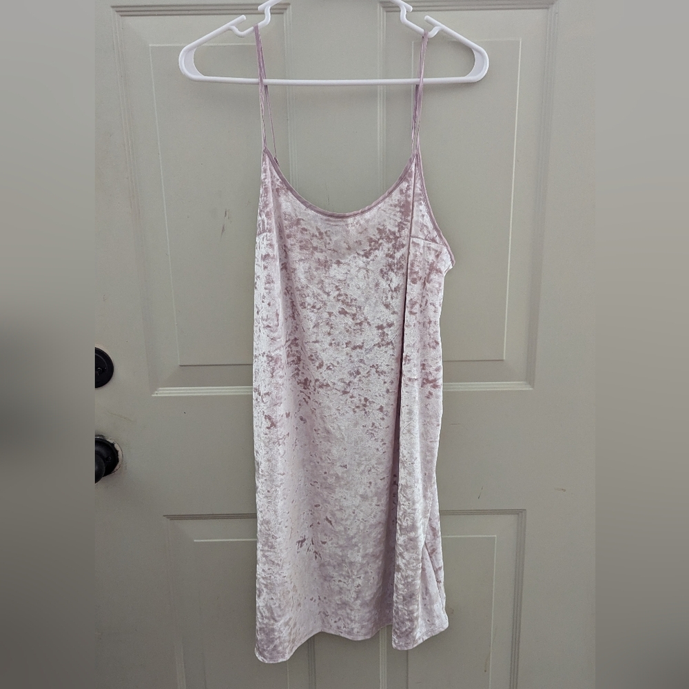✨NWT✨ VICTORIA SECRET CRUSHED VELVET NIGHTIE - M/L